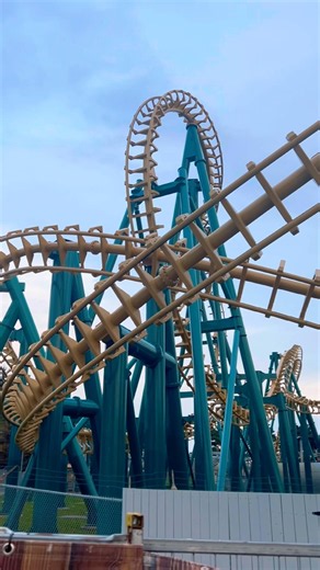 Canadas Wonderlands Newest Attractions Progress The Dare Deviler! #canadaswonderland #shorts