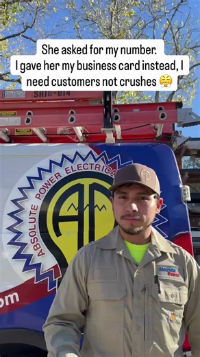 Customers>💙 #electrician #sanantonio #electrciansoftiktok #fyp #trending