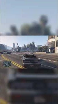 Police Chase Goes COMPLETELY Wrong in GTA 🚔💥