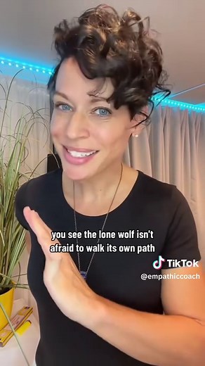 Understanding the Lone Wolf Personality: Traits and Characteristics