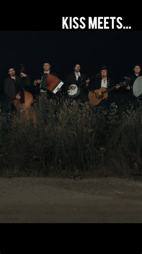 Steve 'n' Seagulls on Instagram: "When Kiss meets Finnish bluegrass/country. #stevenseagulls #music #bluegrass #finland #beer @furchguitars @pomarshoes @deeringbanjos @telefunken_mics"