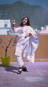 1.3M views · 4.5K reactions | Mukhde Pe Rang Lagae♥️Happy Holi . . #shorts #trendingshorts #dance #viral #meghachaube | Megha Chaube | Facebook