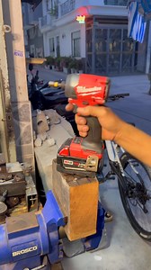 654 reactions · 12 shares | Testing the working time of brushless screwdrivers | #88elevenshop #testing #review #funnyvideos | Bui Nguyen Ngoc Thach | Facebook