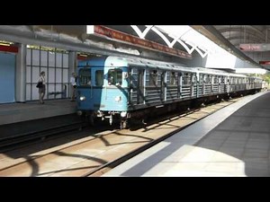 Budapest Metro M2 at Pillangó utca [1080p]