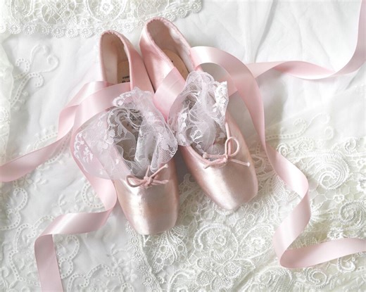 Vintage Capezio Ballerina Pointe Shoes: Pink Satin, Lace & Ribbons - Etsy