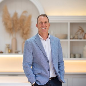 Garth Hunter | DiJones Real Estate