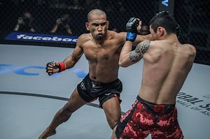 Can "D'Challenger" become "D'World Champion" by dethroning Filipino phenom Joshua Pacio on 8 November? 🗓: Manila | 8 November | ONE: MASTERS OF FATE 🎟: Get your tickets at 👉 http://bit.ly/onefate19 📺: Check local listings for global TV broadcast 📱: Watch on the ONE Super App 👉 http://bit.ly/ONESuperApp 👨‍💻: Prelims LIVE on Facebook 🏷: Shop official merchandise 👉 http://bit.ly/ONECShop | ONE Championship