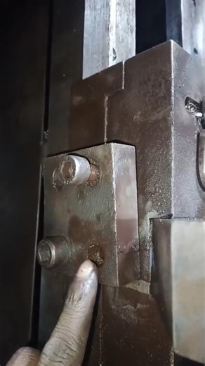cnc machine ka slider ka bolt kese nikala Mukesh maintenance fitter