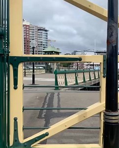 Have you ever seen the Pyrmont Bridge in action before? Considering this bridge is almost 110 years old, it does move surprisingly fast! 🎥: @jessscullysydney | Darling Harbour, Sydney