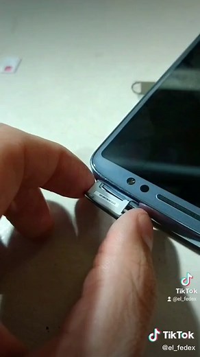 Cómo cambiarle el chip a un celular📱#celular #chip #tutoriales #tips #facil #hayquecambiarelchip #tuenti #movistar #motorola #xiamomi #iphone #lg