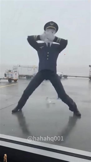 Funny Moments with the Air Dancer #AirDancer #TubeMan #Funny #trending #fyp