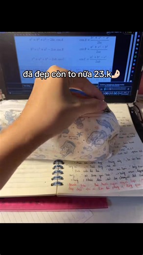 Đã đẹp còn to nữa #2026 #stationery #stationeryaddict #studywithme #studygram #studeymotivation #studyvlog #unboxwithme #stationeryhaul #fyp #xuhuong #muji #mujivietnam #mujistationery #aesthetics #backtoschoolhaul #viral #review #cute #arsmstudy Cre: caiuu24 | con người overthinking