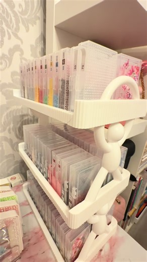 Stacking DP Boxes: Perfect for Weekend Diamond Painting