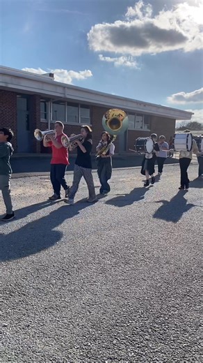 A parade honoring the FHS football team and all of the District wishing them and the coaches good luck tonight, 1st playoff game at home tonight! Let’s Go, Owls!! | Fairland Public School