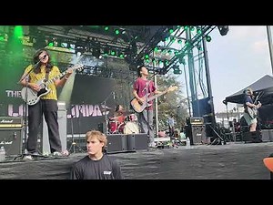 The Linda Lindas - Oh! Live in Seattle