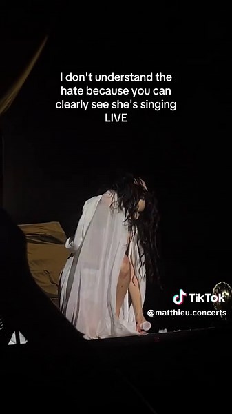 Rosalía Live Vocals: Perfect Performance Despite Haters