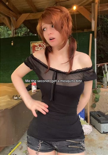 Just realized my fly is down in this fml