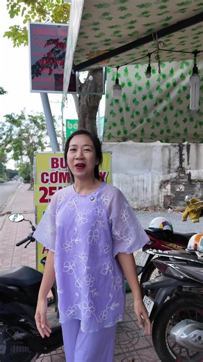 Buffer chay ngay tại Tân An nè mọi người nhất định phải thử nha #buffer #comchay #review #longan #changnuoctuong