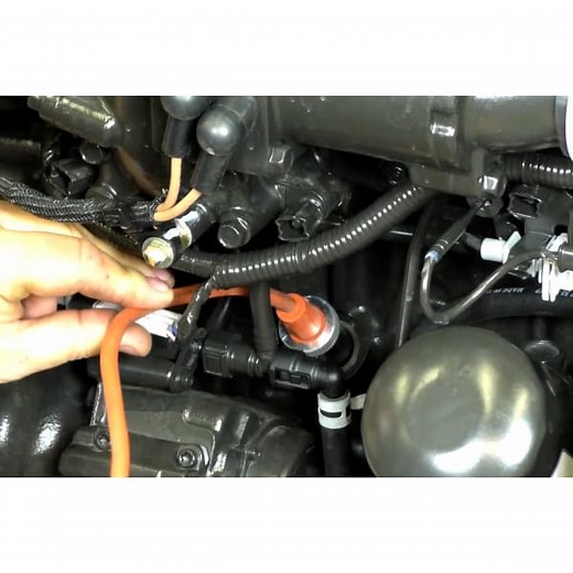 How To Install a Block Heater on Tier 4 Bobcat Engines - Bobcat Company