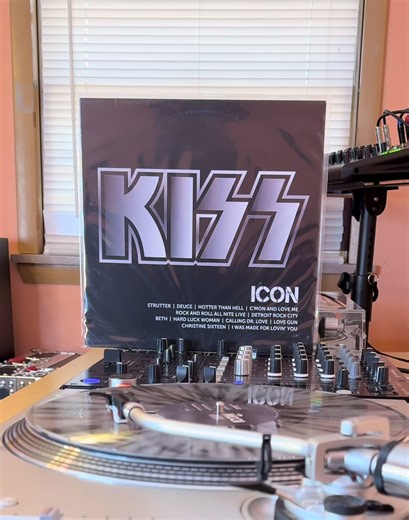 I WAS MADE FOR LOVIN' YOU • KISS #iwasmadeforlovingyou #kiss #1979 #genx #fyp