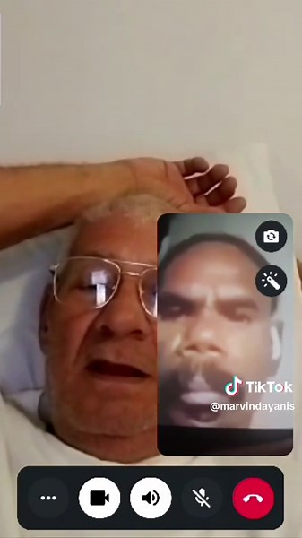 Facetime Challenge Prank: Hilarious Reactions with Headphones