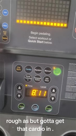 gavinwiggan5 (@gavinwiggan5)’s videos with Life Is This - Youssef Zad English