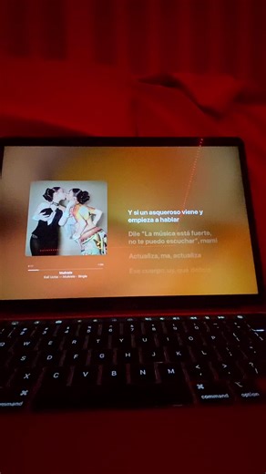 Muevelo | kali uchis #songs #applemusic #lyrics #musica #kaliuchis @Kali Uchis