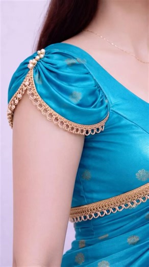 Beautiful sleeves design cutting and stitching | Baju ke Design | New Baju Design #shorts