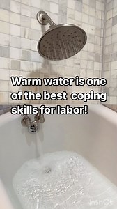 POV: Warm water can be one of the best coping skills for labor! When it comes to nonpharmacological pain interventions, warm water on your belly and back during labor can be a life saver! You may find that the water helps alleviate the pain and distracts you from such intense sensation. This would be especially good if you are having back labor. ❤️How the shower or bath helps? 💦The warmth of the water can be very mentally and physically relaxing. 💦The water pressure can help alleviate muscle t