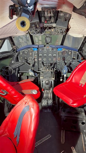 The Jet Set - flight deck of the DH Comet at the de Havilland Aircraft Museum. The Comet would later see a warbird incarnation as the basis for the RAF’s Nimrod MR.1 #warbirds #coldwar #ColdWarHistory #DeHavilland #comet | Daniel J Wheatcroft