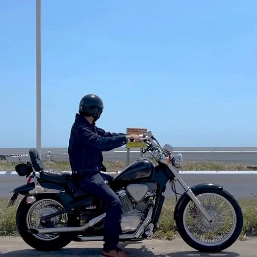 スティード × LEVI'Sデニム × 海 #steed #steed400 #スティード400 #ツーリング #アメリカンバイク #マフラーサウンド #カスタム