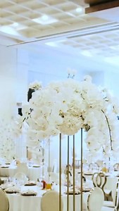 Turn your centerpieces into true showstoppers 🌸✨ Our Decostar™️ Metal Pillar Flower Stands add height, elegance, and a modern touch to any event design. 👀Available in multiple sizes, they’re perfect for weddings, corporate events, and special celebrations that deserve a statement look. 🛒 Shop yours now on our website and elevate every table! . . #prodecor #eventdecordirect #EventDecor #weddingcenterpiece #florals | Event Decor Direct