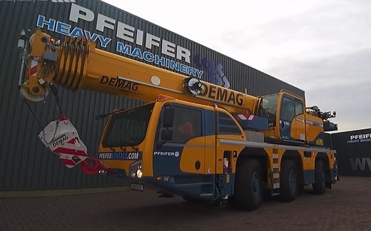 德马格 DEMAG AC55-3 起重机展示