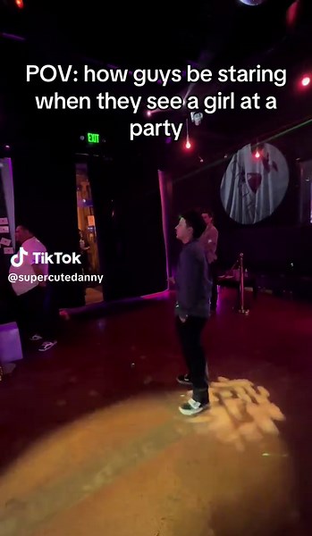 Danny (@supercutedanny) - They be so obvious😭 | men staring at women