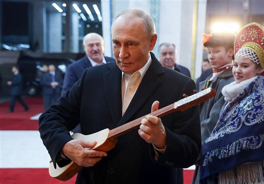 Viral moment: Putin attempts Kyrgyz ‘komuz’ during Bishkek visit