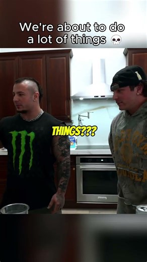 What did he say💀🤨 #viral #funny #bodybuilding