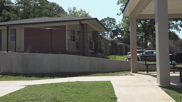 2 injured in overnight shootings in Macon, including 30-year-old man and 31-year-old woman: BSO