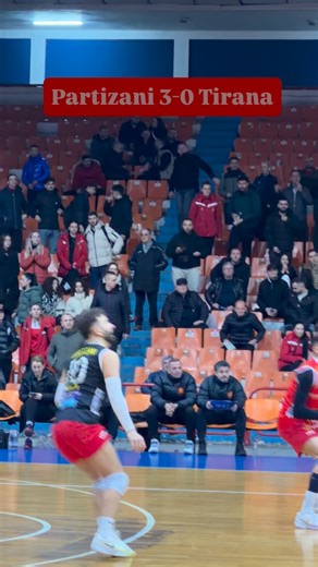 Partizani Volleyball Team on Instagram: "Super Partizan në derby! Kampionët e Shqipërisë triumfuan pastër 3-0 në përballjen ndaj Tiranës e vlefshme për javën e 8 të kampionatit, duke u shkëputur në vendin e parë! Sfida e rradhës do të jetë gjysmëfinalja e parë e Kupës së Shqipërisë, këtë të martë, në Shkodër. Një falenderim i veçantë për të gjithë të pranishmit sot që erdhën në mbështetje të kampionëve! 🏆 Kampionati Kombëtar 2025-2026 Java 8 ⭐️ Partizani 3 - 0 Tirana 🏐 (25:18, 25:22, 25:17) #f