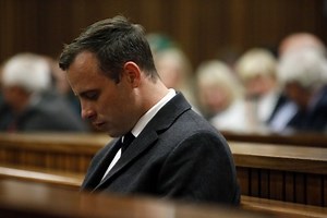 Steenkamps oppose Pistorius parole