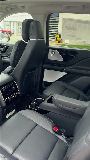 2026 Lincoln Aviator