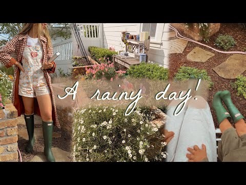 A rainy day at home...🌧 baking sourdough brownies, tidying, & crafting!