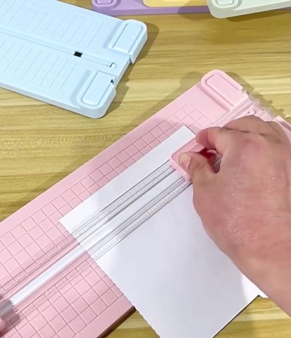 4-in-1 Bidirectional Paper Cutter,Mini Paper Trimmer,Multi-Function Scrapbooking Tool with Straight Wave Perforated Creasing Blades for Craft Paper,Cardstock, Coupon, Label, Photo,Postcard (Green)