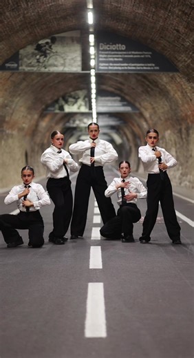 Waacking Dance Choreography Tutorial