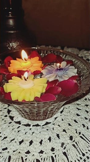 Floating Daisy Flower Candles | Scented and Non- Scented #candle
