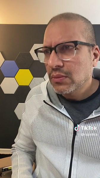 Reminder to visualize your data with one of my favorites, Anscombe's quartet #anscombesquartet #datavisualization #datascience #statistics #rajistics