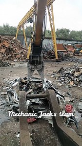 Scrapped Car Process!!! #mechanic #mechanicjack #scrapcar #scrapped | Mechanic Jack's team