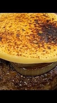 “Chef Ramsay’s Ultimate Wagyu Burger Recipe!”