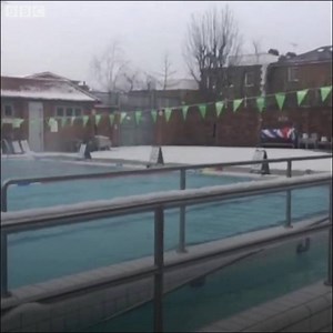 63K views · 1.4K reactions | Fancy a dip outside? Those brave enough to take a dip at the London Fields Lido didn't let the weather put them off. | BBC London | Facebook