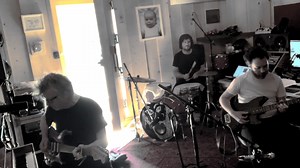 725K views · 8.7K reactions | Neil Finn, Elroy Finn and Liam Finn playing Distant Sun, live to air from home. Neil has been going live daily at 3pm PDT on Fangradio, an audio stream via Mixlr. He pulls from Crowded House archives, plays covers and takes requests. Let us know if you've attended a live session. mixlr.com/fangradio neilfinn.com/fangradio - Team CH | Crowded House | Facebook