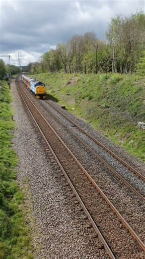 CLASS 37 501 SOHO/ GASCOIGNE on OLD ROAD